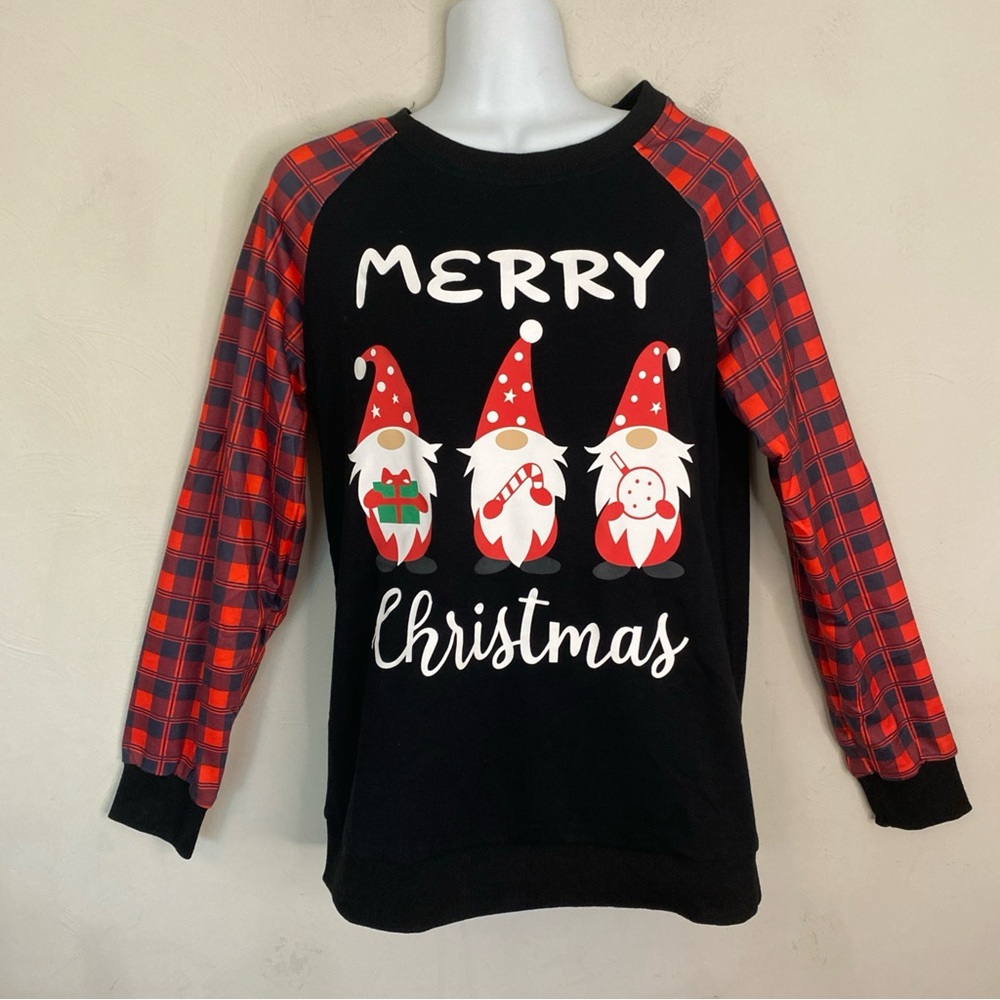 Merry Christmas Gnome Pullover Sweater Small Long plaid sleeves red black knit